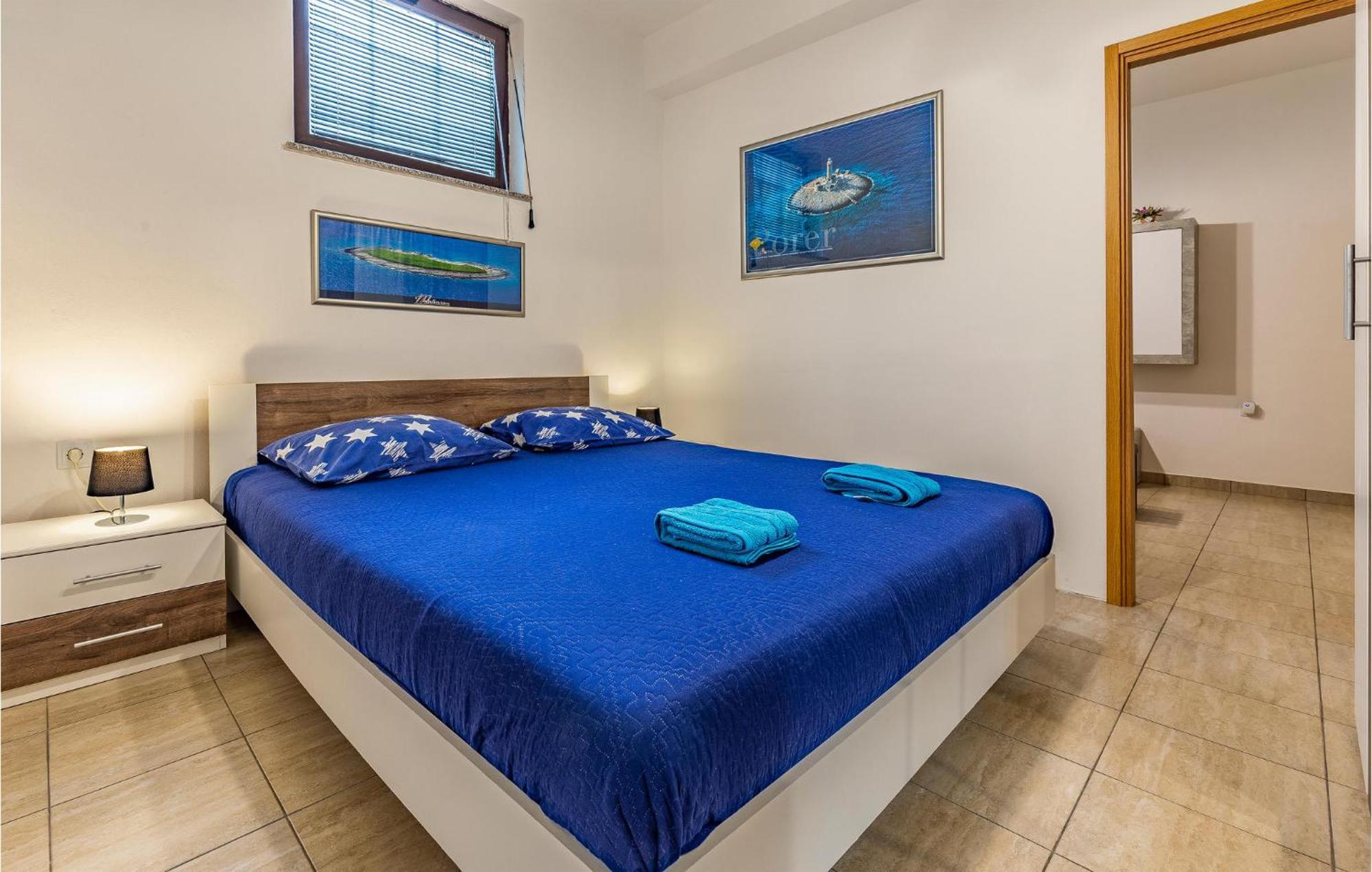 Amazing Apartment In Pula With Kitchen Eksteriør billede